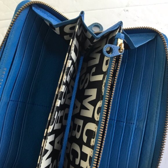 Marc Jacobs Pebble Leather Blue Supply Bi Fold Wallet Organizer Large Zip Bag - Picture 9 of 15